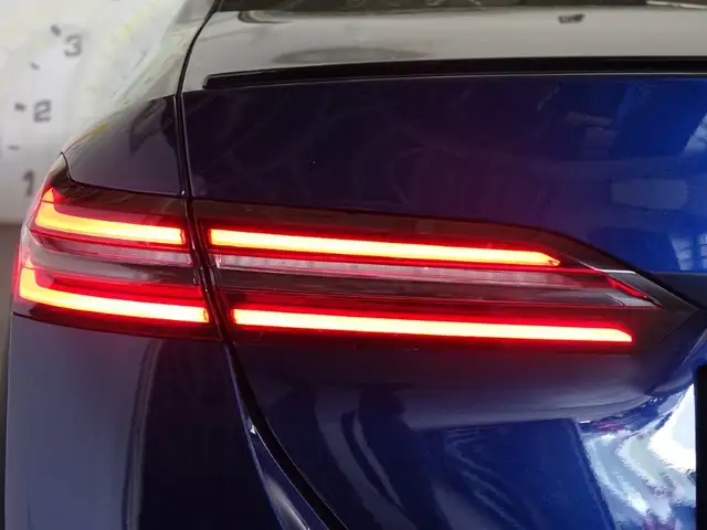 BMW i5 M60 xDrive 81,2kWh *LENKRADHEIZUNG, 22KW LADEN,... Ansicht 27