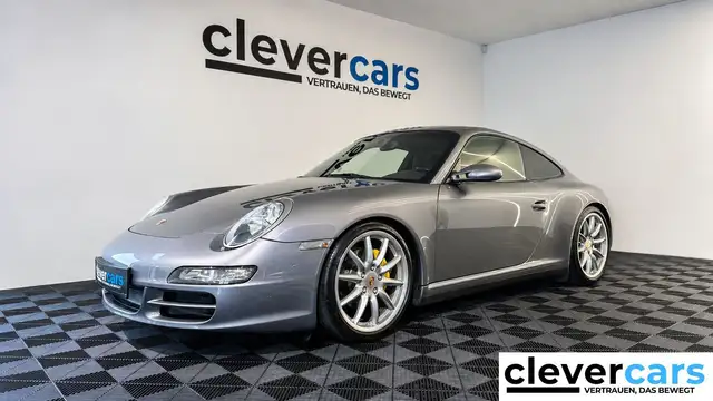 Porsche 997 911 Carrera 4 Coupe HANDSCHALTER!