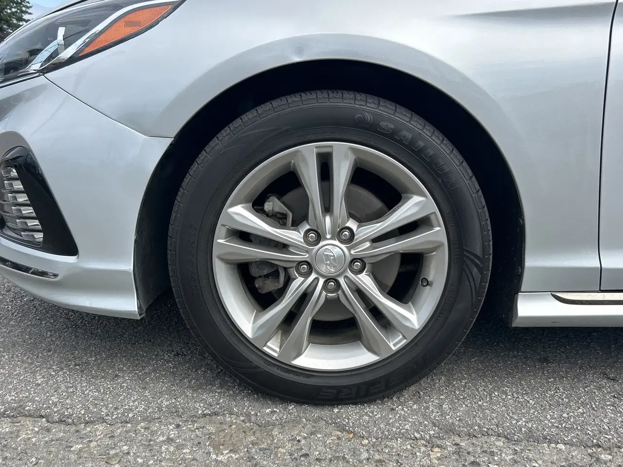 Hyundai SONATA снимка Hyundai SONATA