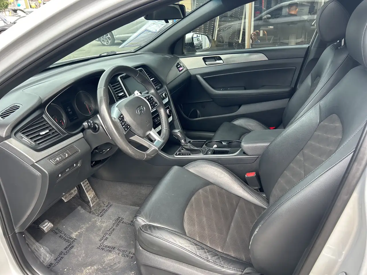 Hyundai SONATA снимка Hyundai SONATA