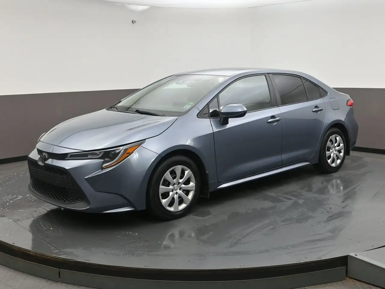 Toyota Corolla снимка Toyota Corolla