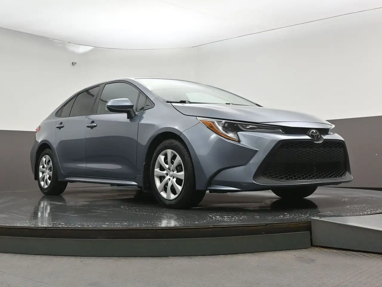 Toyota Corolla снимка Toyota Corolla