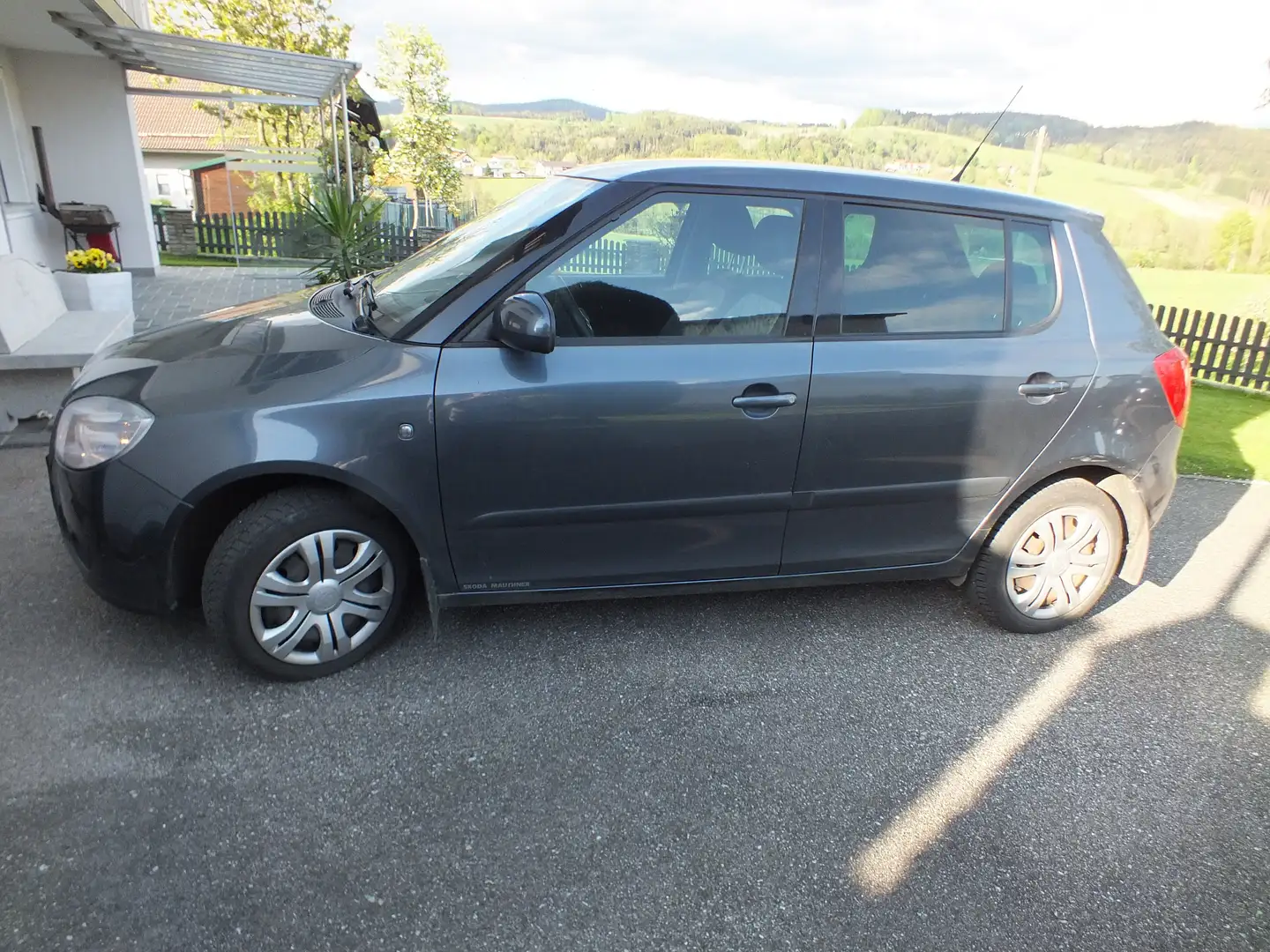 Skoda Fabia Fabia Ambiente 1,4 TDI PD Ambiente Schwarz - 1