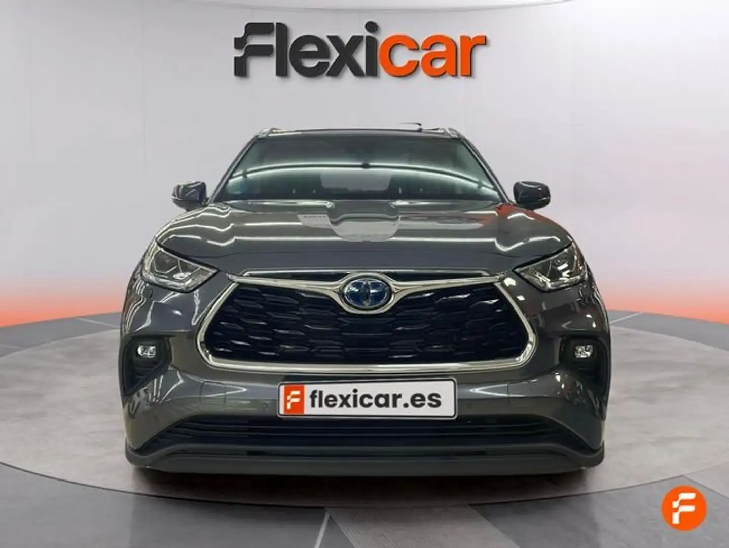 Toyota Highlander 2.5 Advance P. Esp. Techo Panorámico Gris - 2