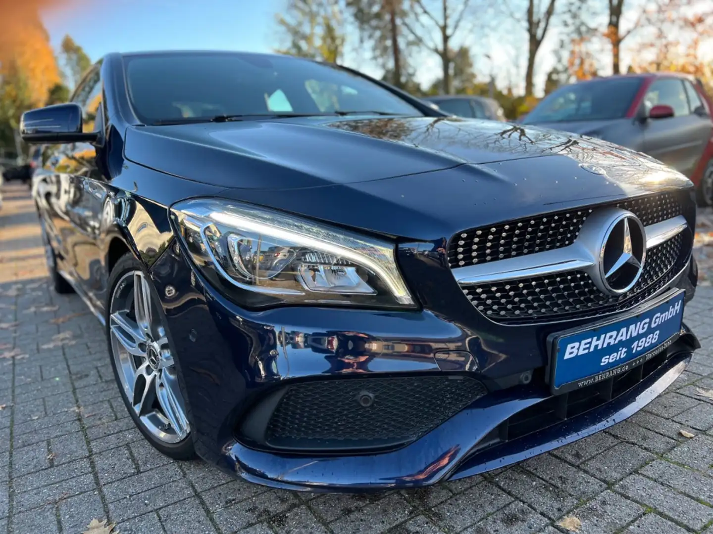 Mercedes-Benz CLA 180 *AMG-LINE*LED*KAMERA*NAVIGATION* Blau - 2