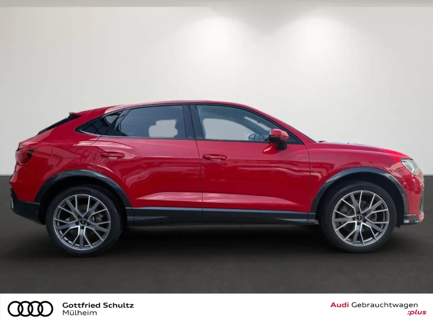 Audi Q3 Sportback 45 TFSI S-tronic MATRIX KAMERA NAVI ELEK Rojo - 2