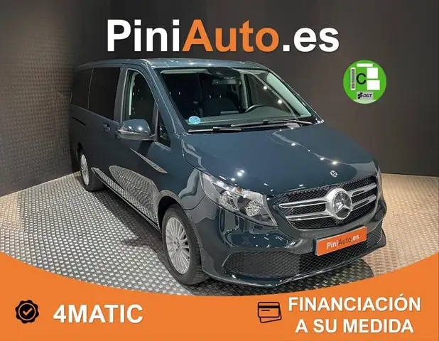 Mercedes-Benz V 220 d  Largo