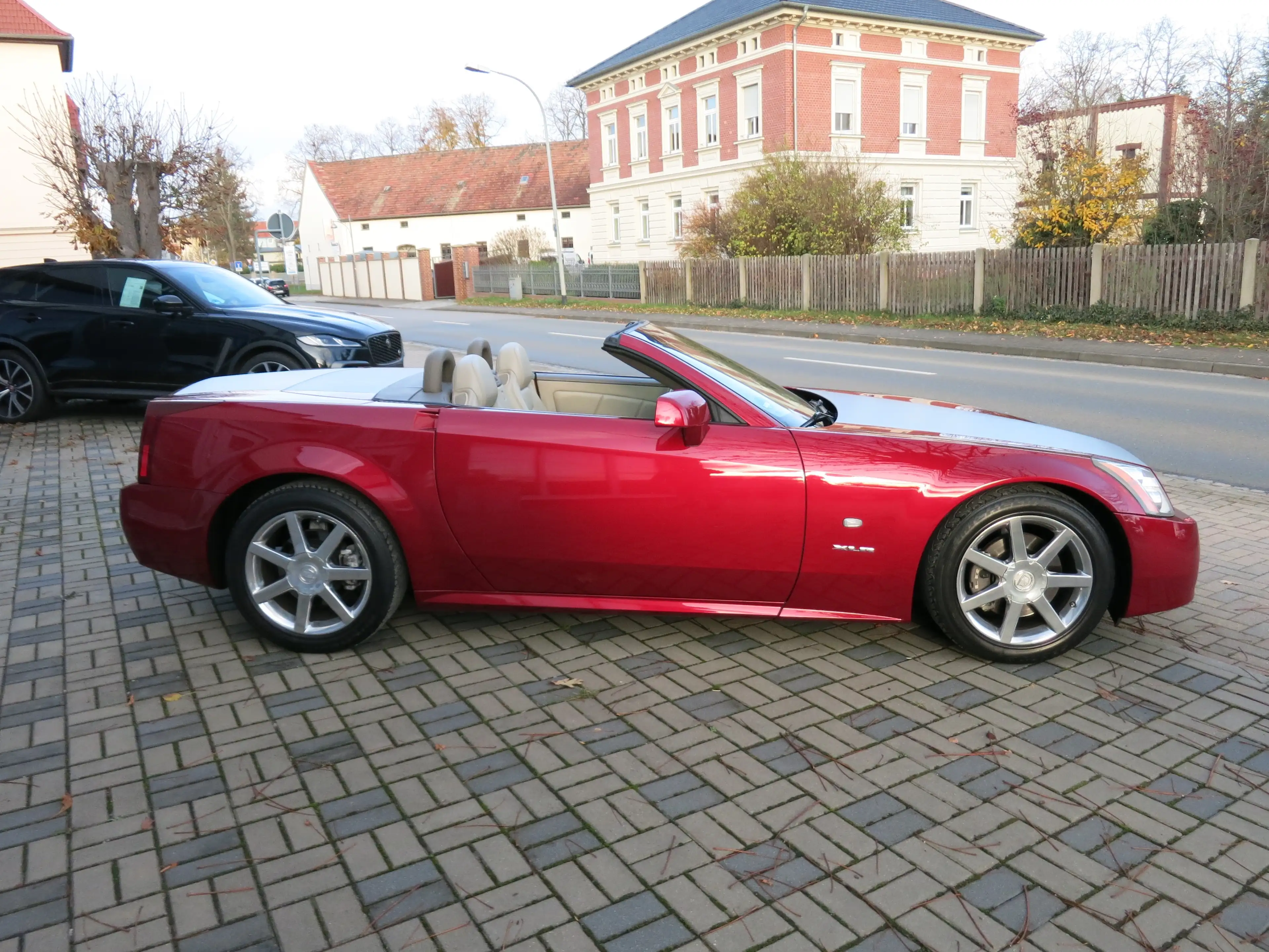 Cadillac XLR XLR 1.HAND SCHECKHEFTGEPFLEGT UNFALLFREI — photo 9