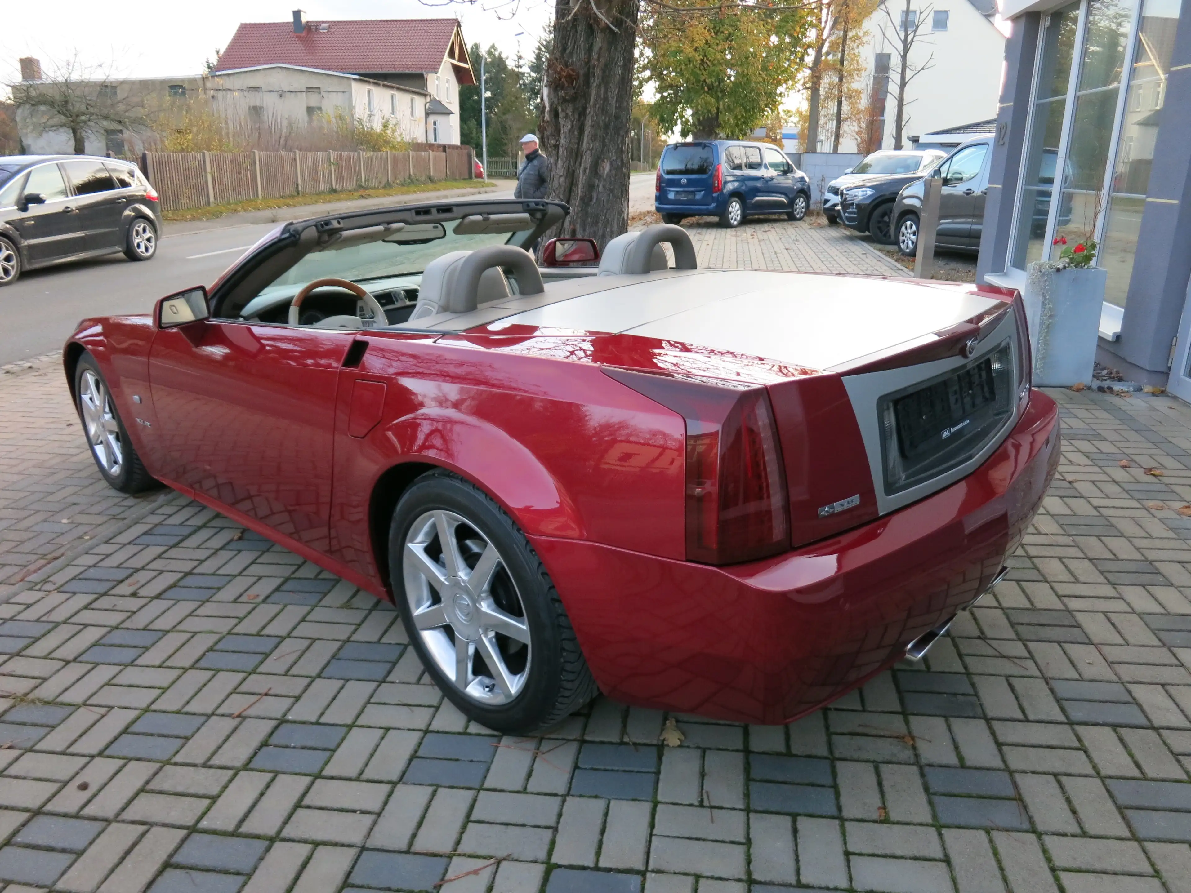 Cadillac XLR XLR 1.HAND SCHECKHEFTGEPFLEGT UNFALLFREI — photo 4