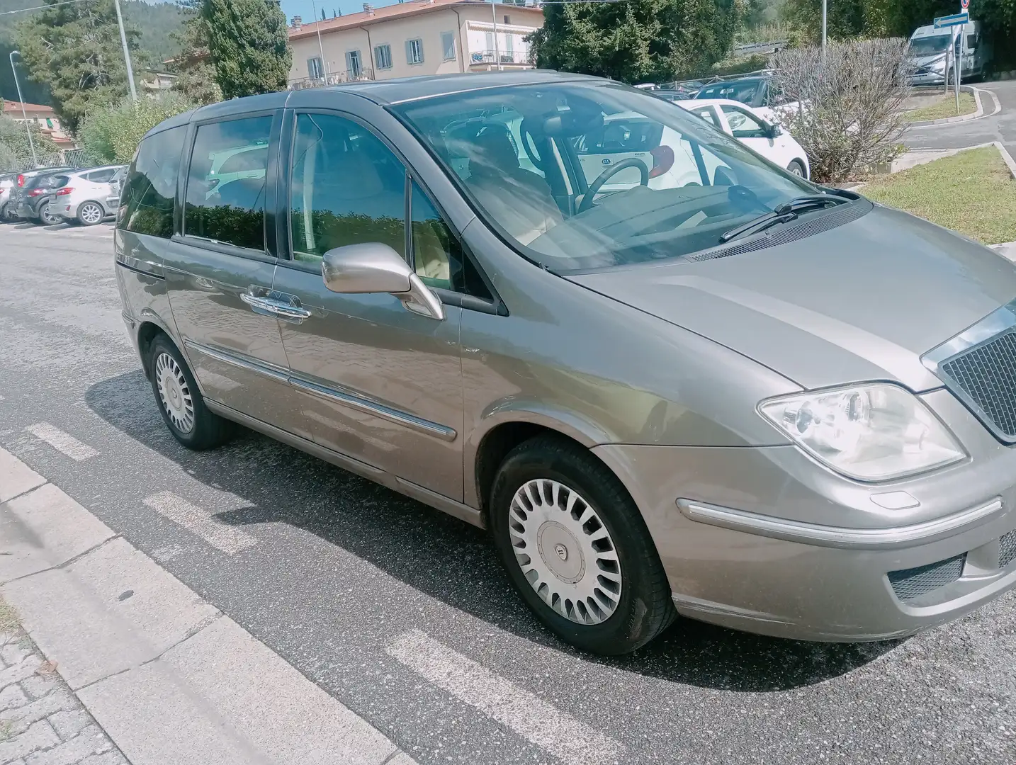 Lancia Phedra Phedra 2.0 mjt Platinum 136cv dpf 7 posti Bronzo - 2