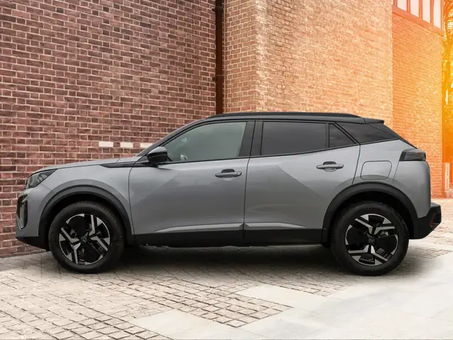Peugeot 2008 view 3