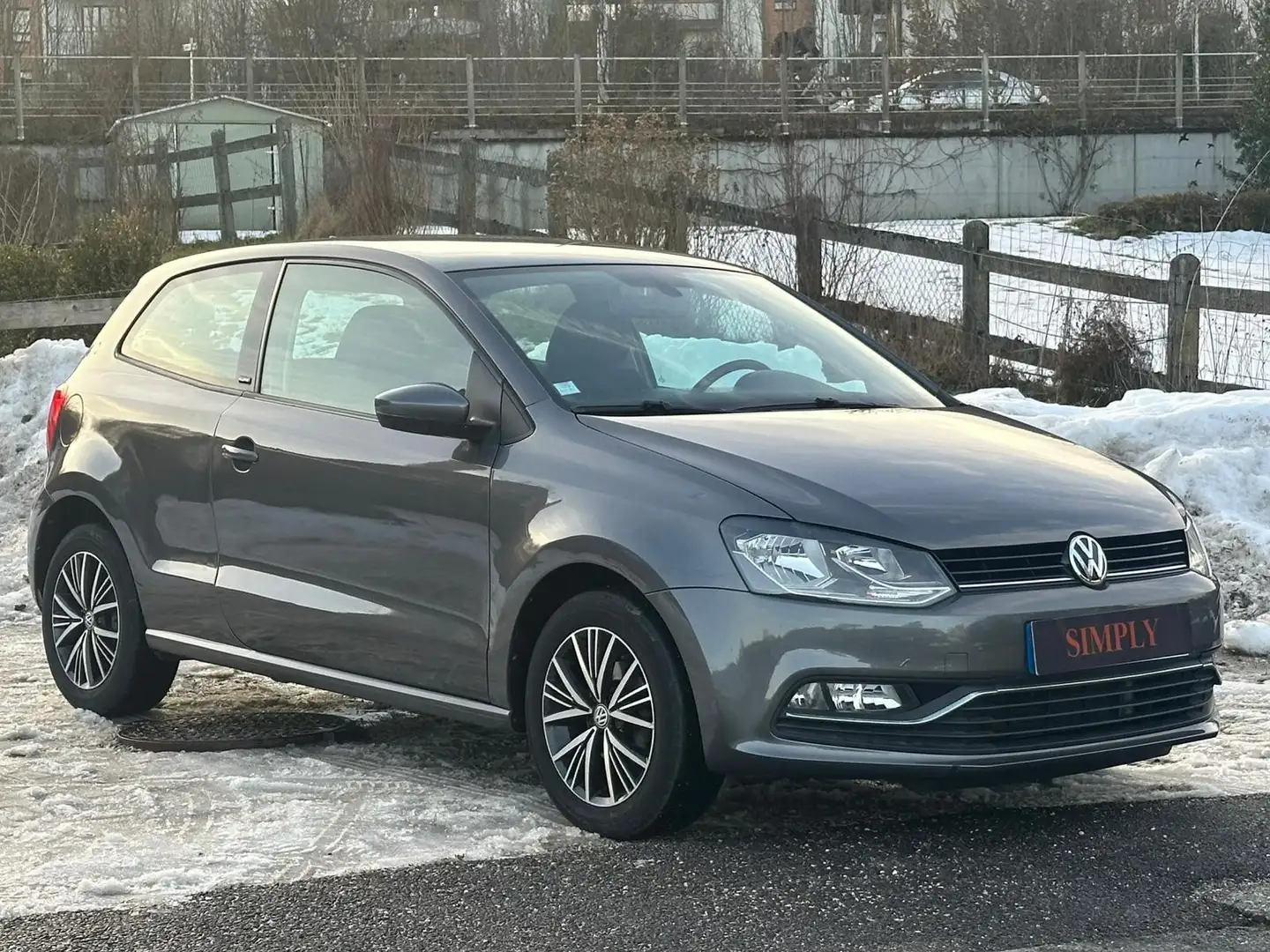 Volkswagen Polo Polo 1.0 75 Série Spéciale Allstar Gris - 1