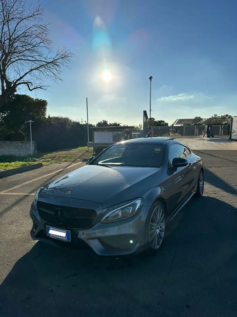 Mercedes-Benz 220 coupe AMG - 1