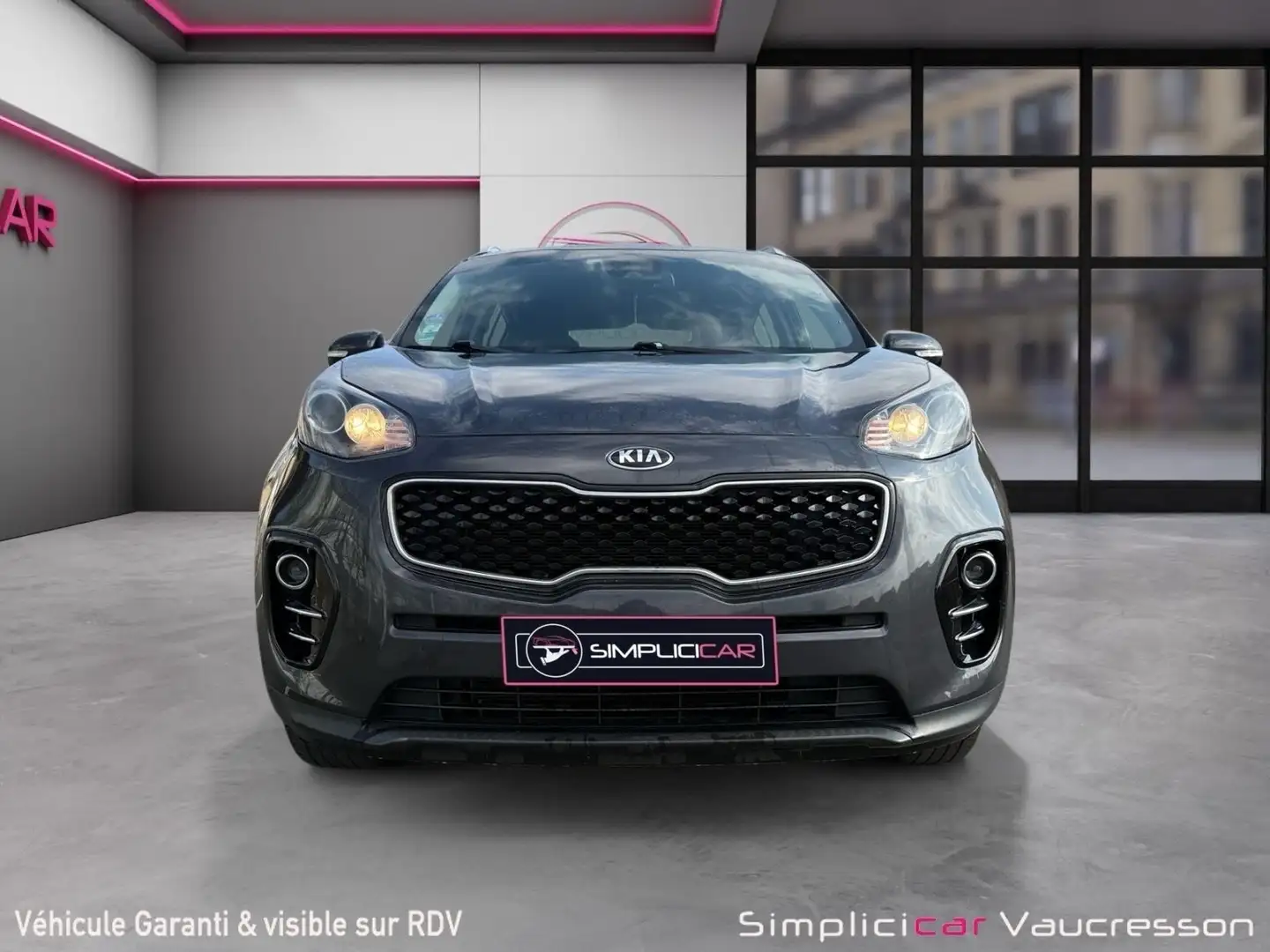 Kia Sportage Active Gris - 2