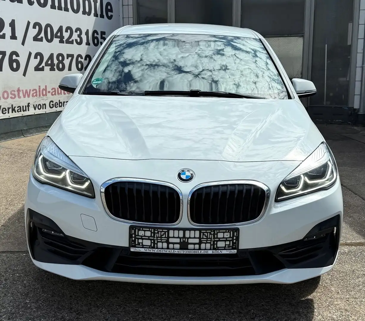 BMW 220 d Gran Tourer Sport Line Aut. LED NAVI EURO6 White - 2