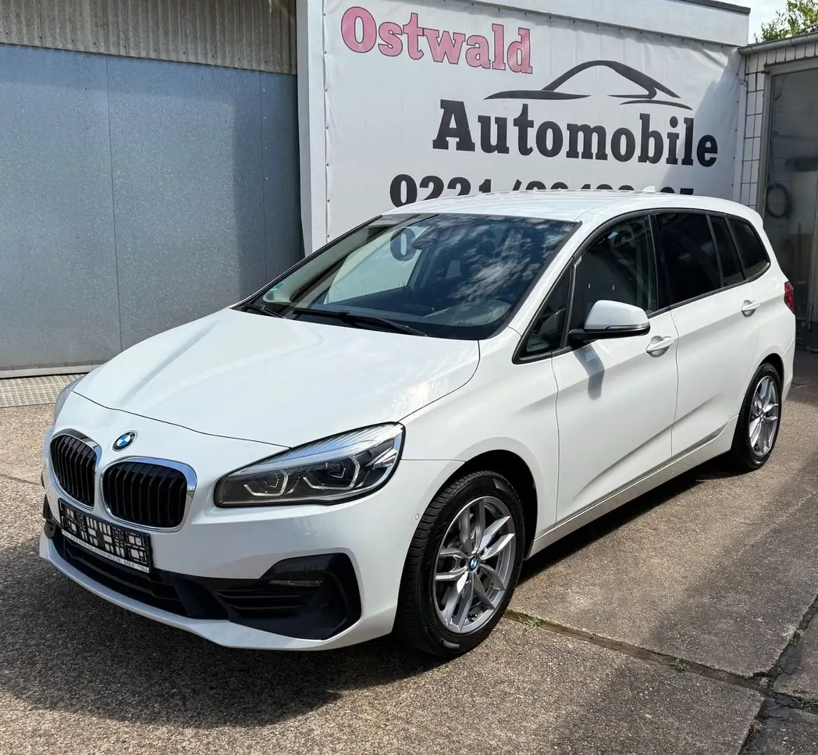 BMW 220 d Gran Tourer Sport Line Aut. LED NAVI EURO6 White - 1