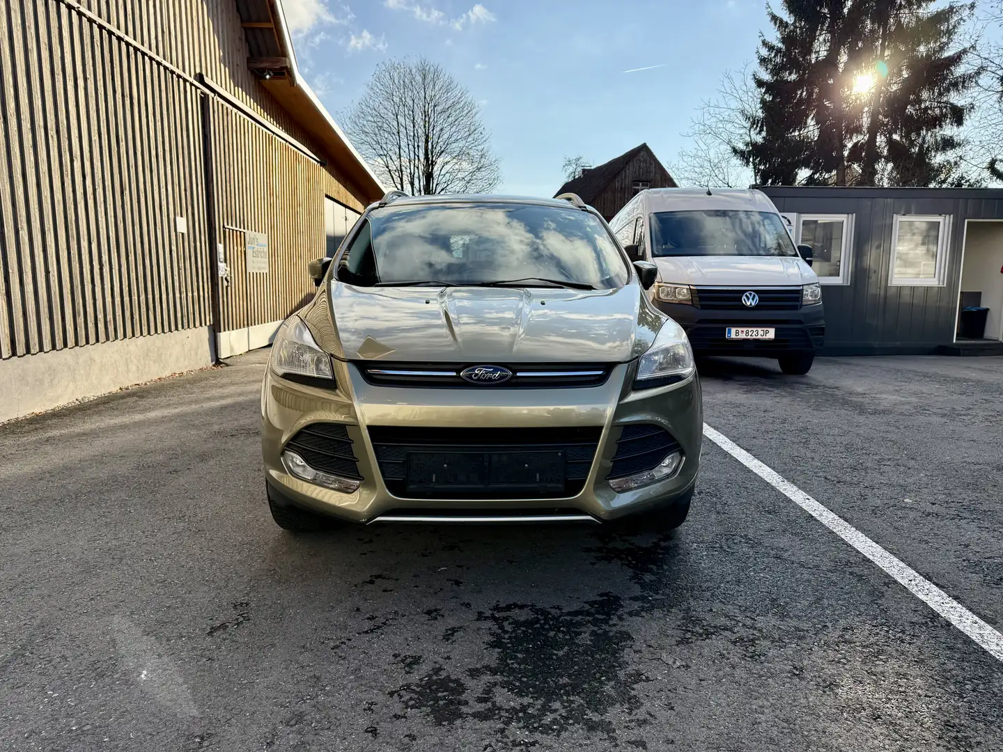 Ford Kuga Trend 2WD Grün - 2
