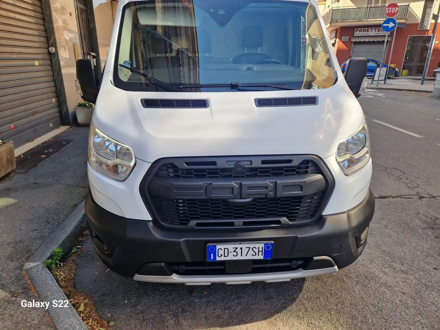 Ford Transit trail - 1