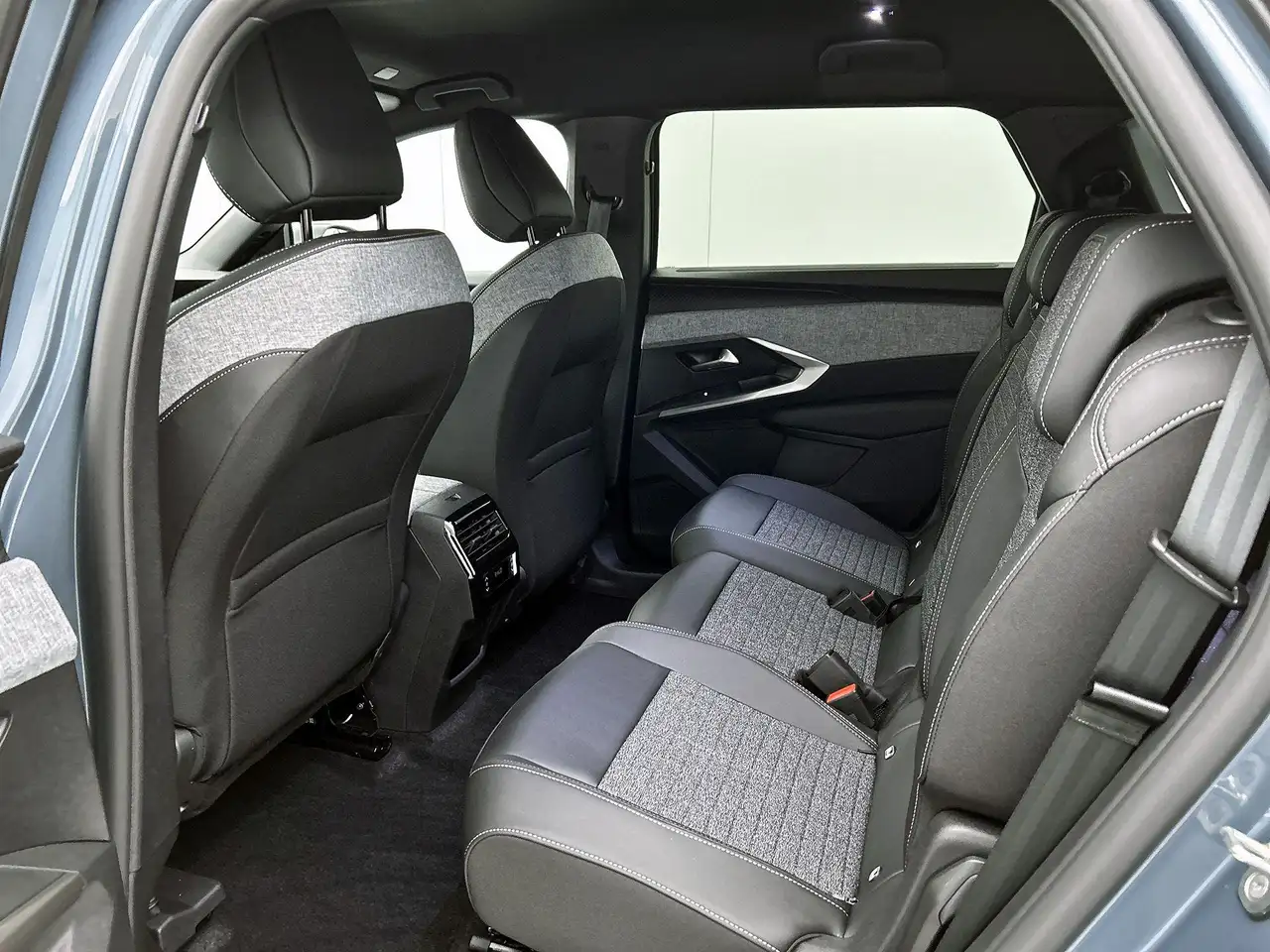 Peugeot 5008 2026 — фото 14
