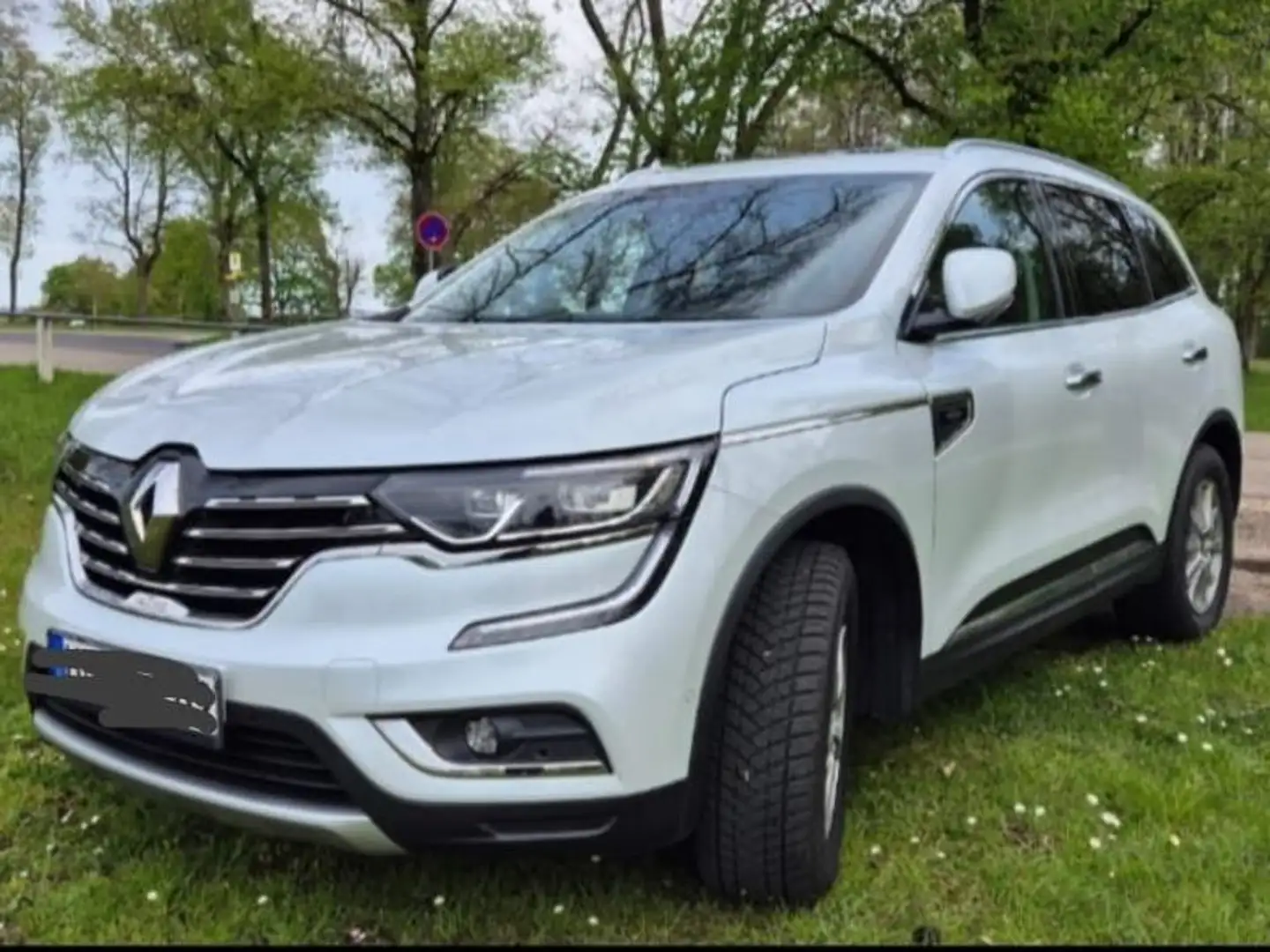 Renault Koleos Initiale Paris 4x4 /8 fach bereift/1 Jahr Garantie Weiß - 1