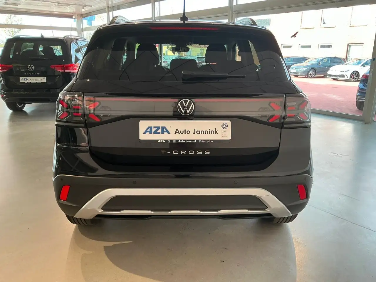 Volkswagen T-Cross 1.0 TSI Life DSG | IQ.LIGHT | ACC | Sitz 8