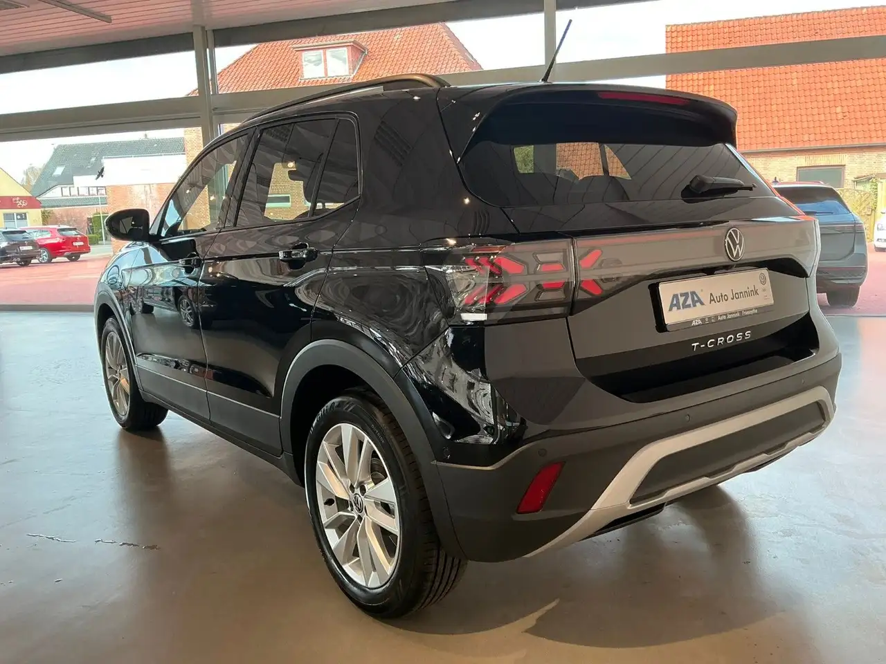 Volkswagen T-Cross 1.0 TSI Life DSG | IQ.LIGHT | ACC | Sitz 9