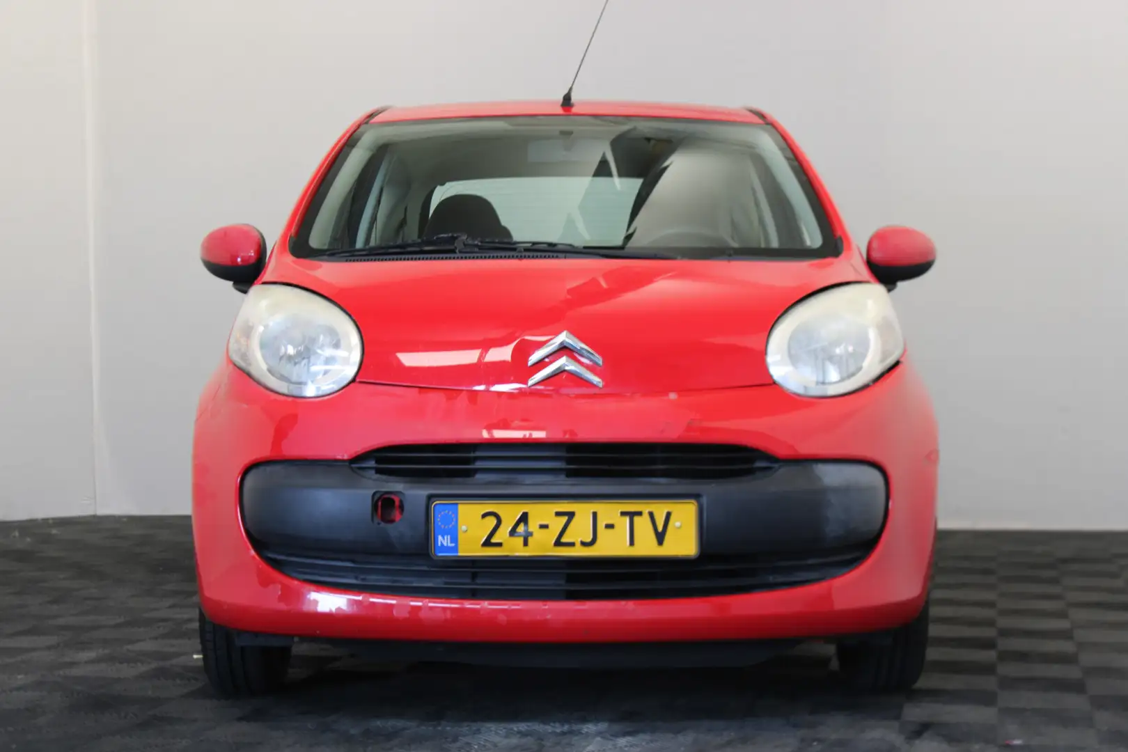 Citroen C1 1.0-12V Ambiance Червоний - 2