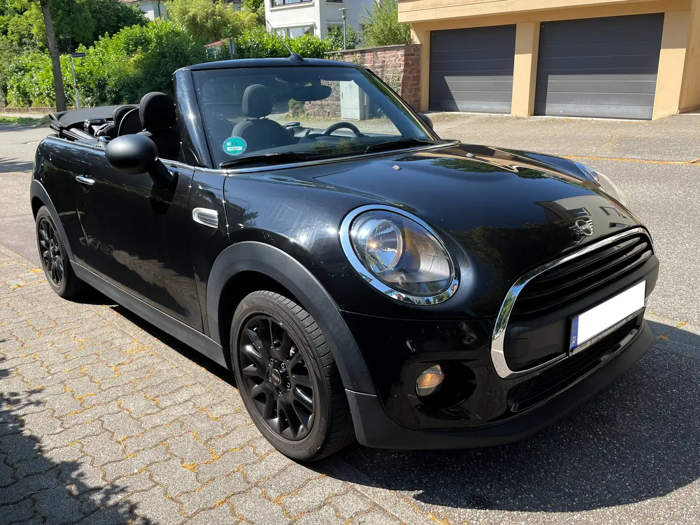 MINI One Cabrio Mini One Cabrio Negru - 1