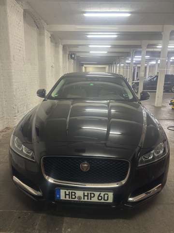 Imagine Jaguar XF 30d Aut. Portfolio