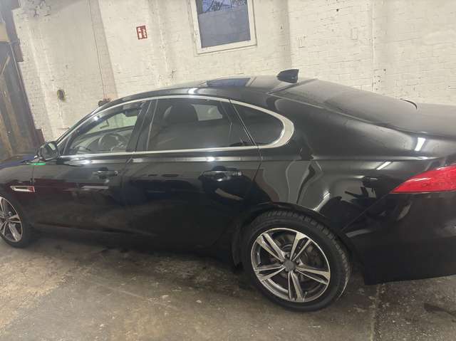 Jaguar XF 30d Aut. Portfolio