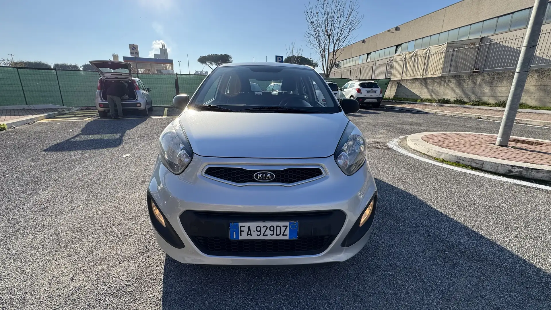 Kia Picanto 1.0 Style 5p - 1