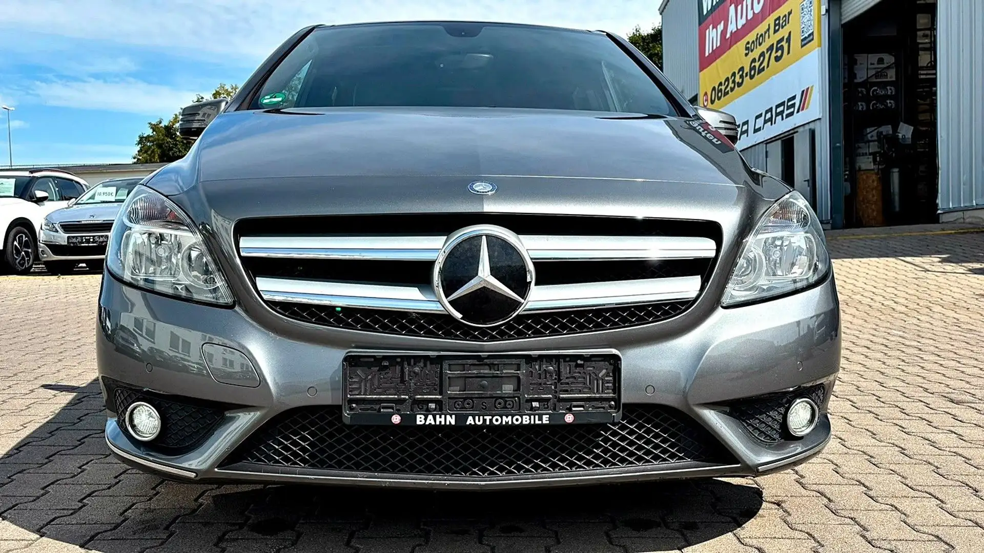 Mercedes-Benz B 180 CDI BlueEFFICIENCY /VOLL SHEFT/PANO/NAVI Gris - 2