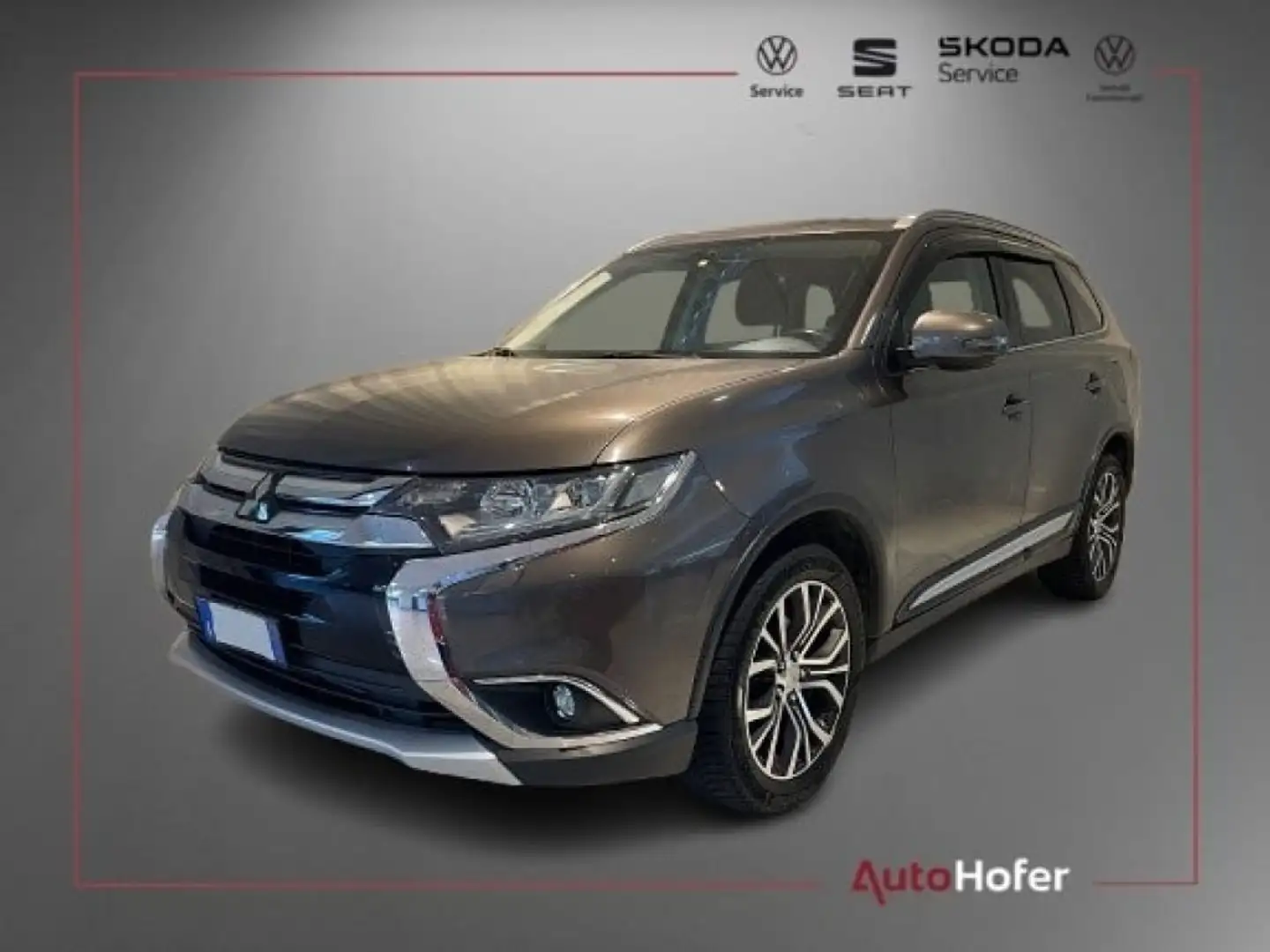 Mitsubishi Outlander 2.2 DI-D 4WD Instyle 7p. Bluetooth Alu Clima Grigio - 1