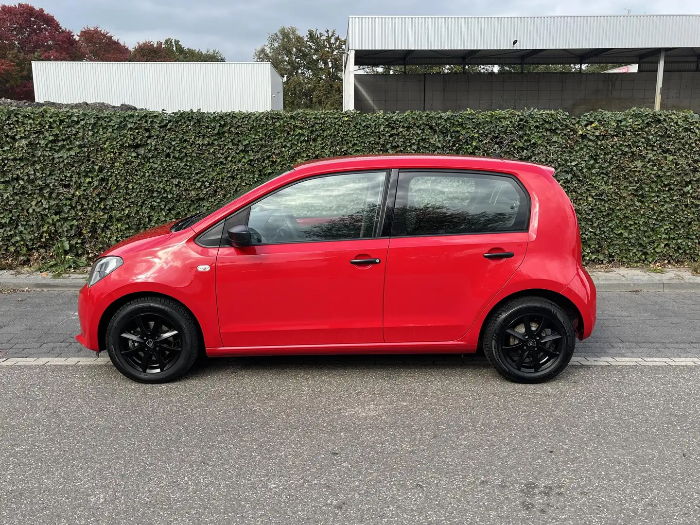 SEAT Mii 1.0 Style * Airco * 5 deurs * Garantie Rood - 2