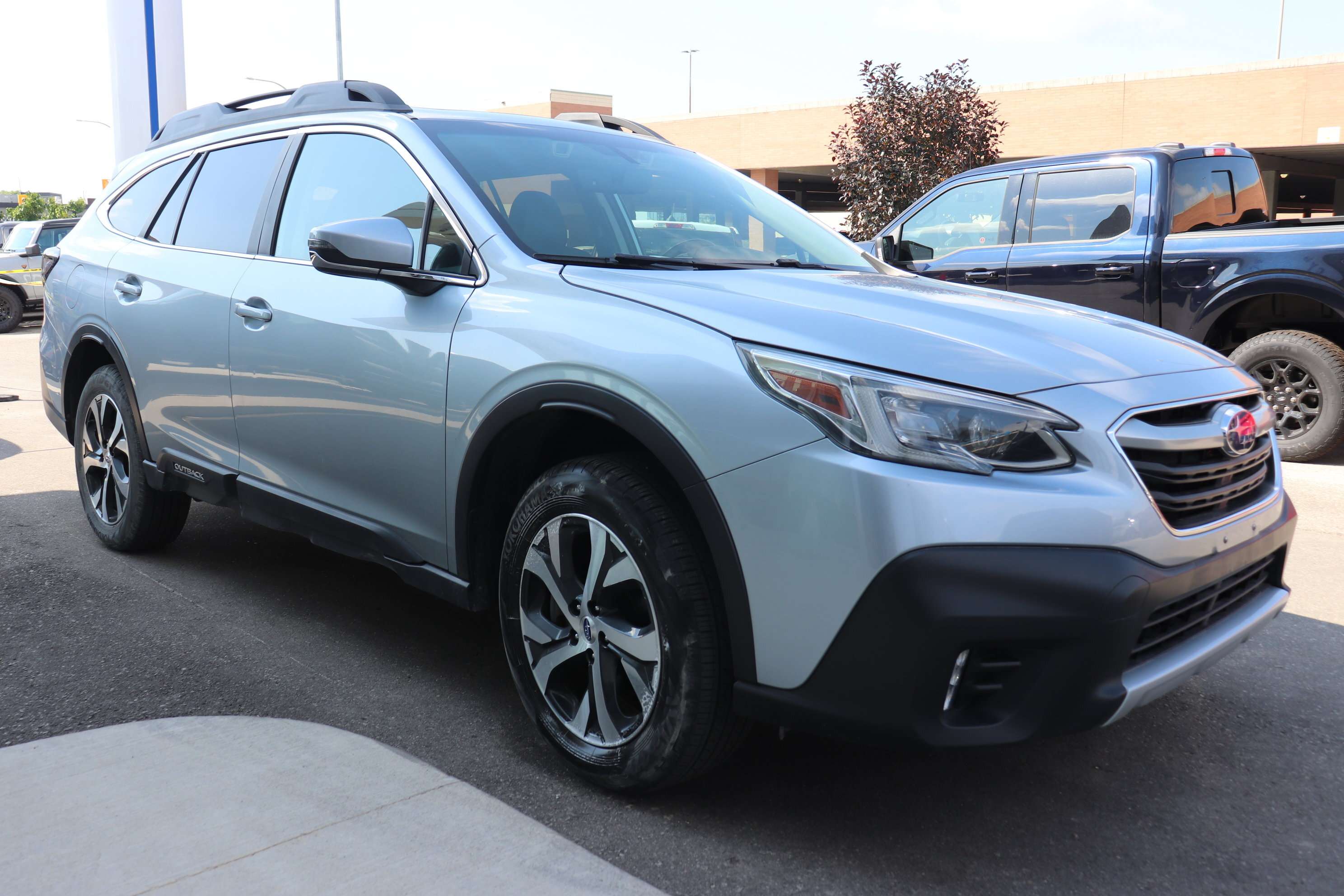 2022 Subaru Outback Limited XT — снимка 1