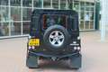 Land Rover Defender 2.4 TD 90 SW SVX 60th Anniversary „De Uiver” Speci Zwart - thumbnail 15
