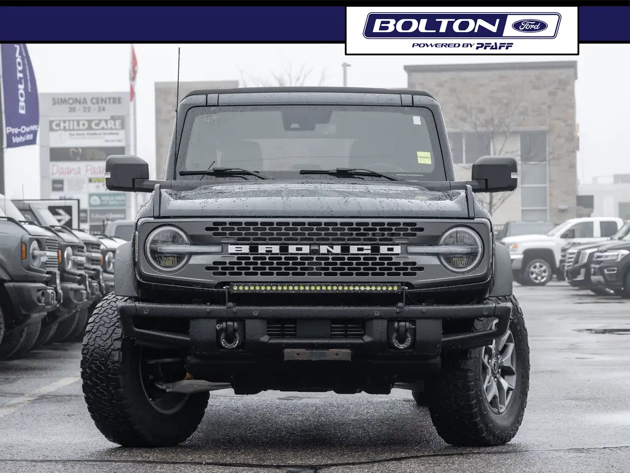 Ford Bronco снимка Ford Bronco