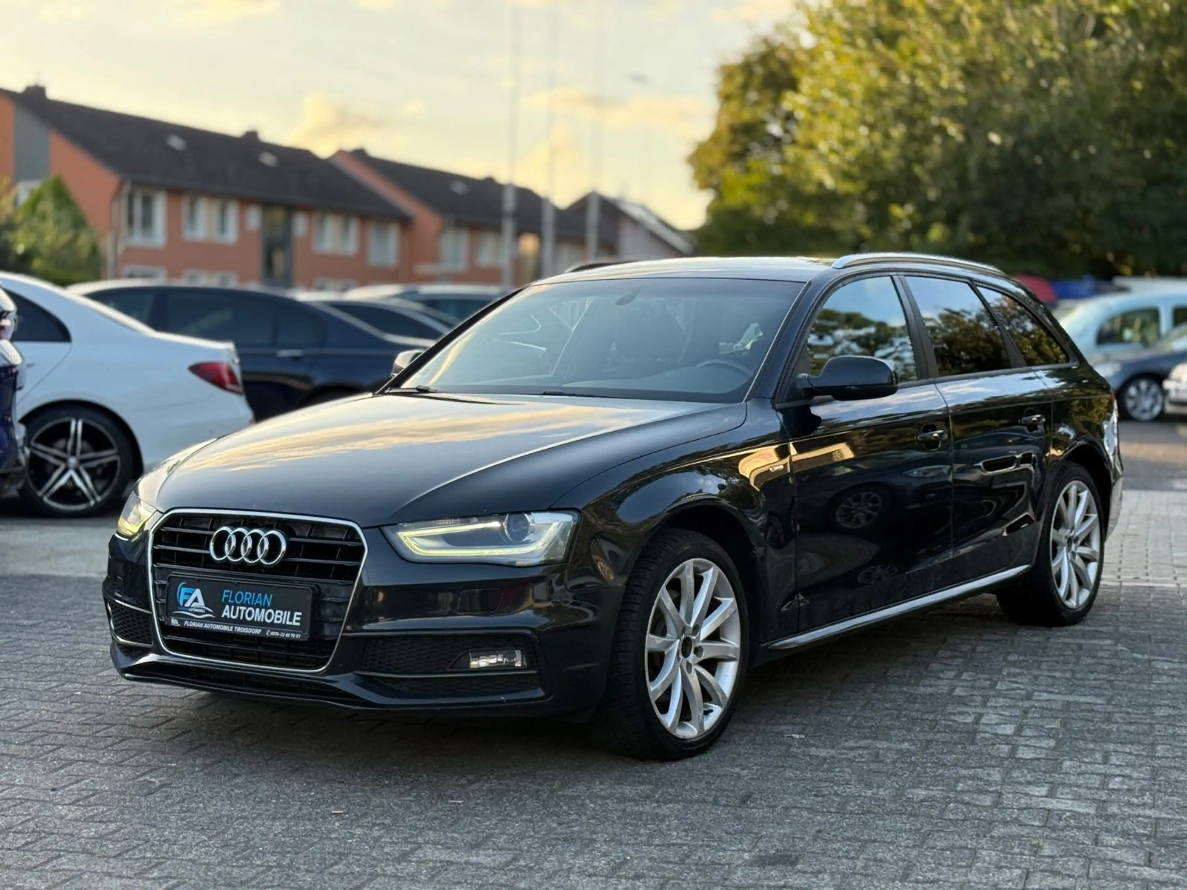 Audi A4 Avant Attraction 2.0 TDI Automatik*S-Line*LED — photo 6