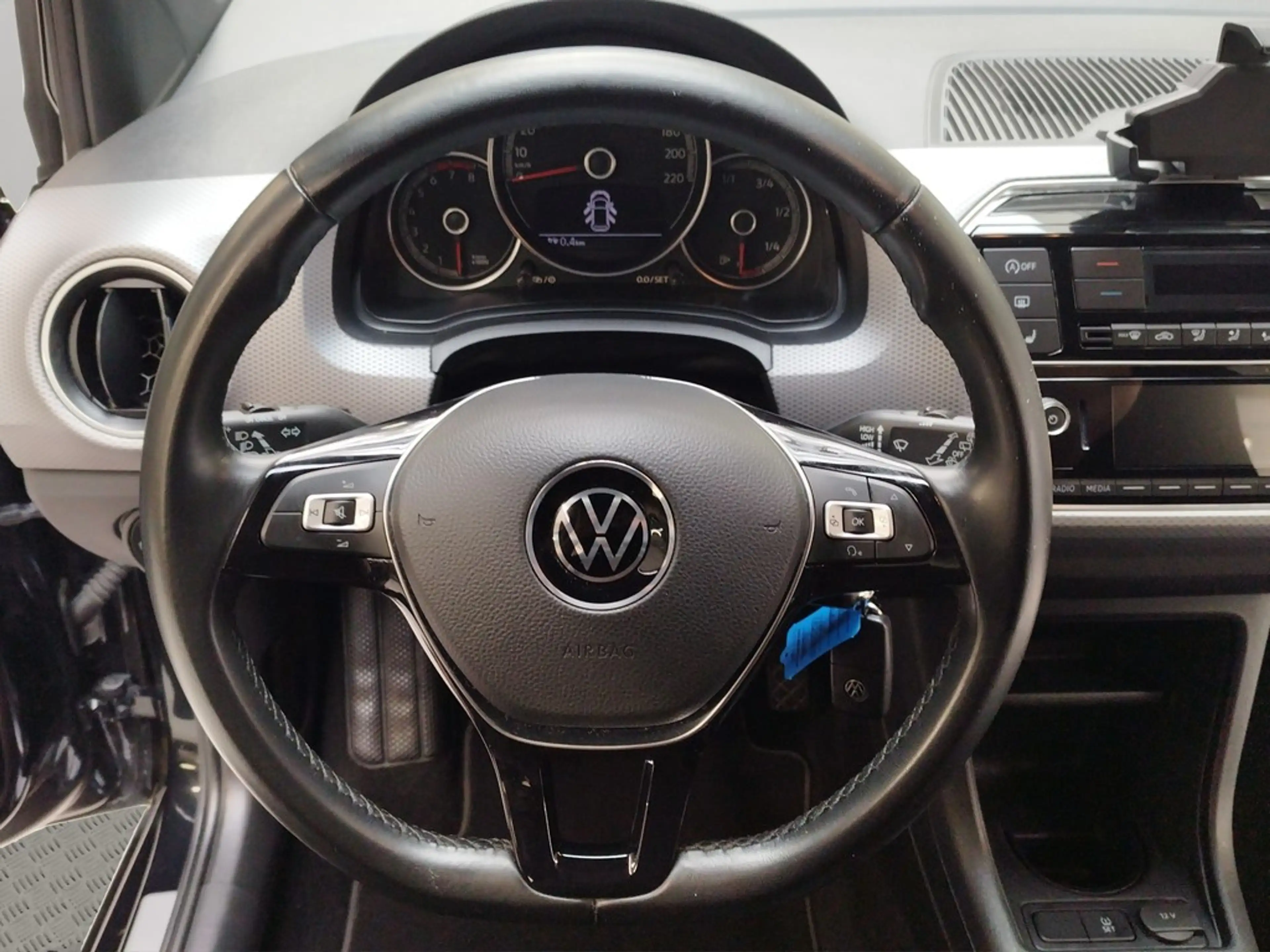 Volkswagen e-up! move up! 1.0 MPI Kamera GRA Bluetooth — photo 12