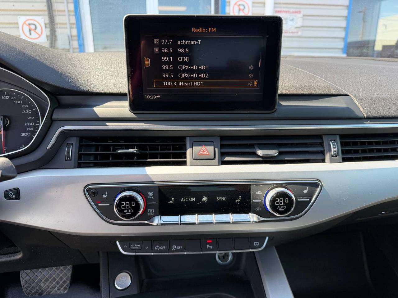 2018 Audi A5 Premium thumb 11