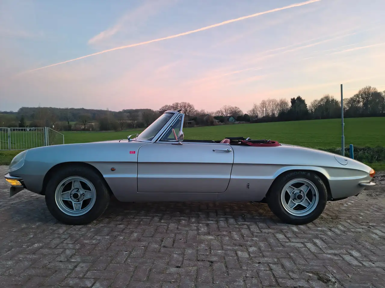 Alfa Romeo Spider Duetto 2000 conversie, foto 7