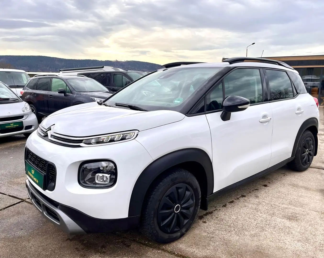 Citroen C3 Aircross Shine Navi Klima Tüv neu Weiß - 1