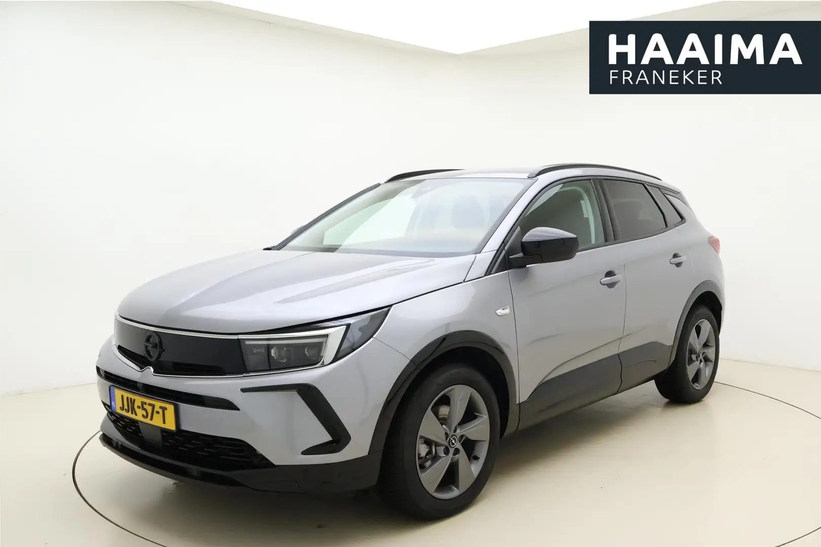 Opel Grandland 1.2 Turbo GS 130pk | Navigatie | Camera | Stoel - Grijs - 1
