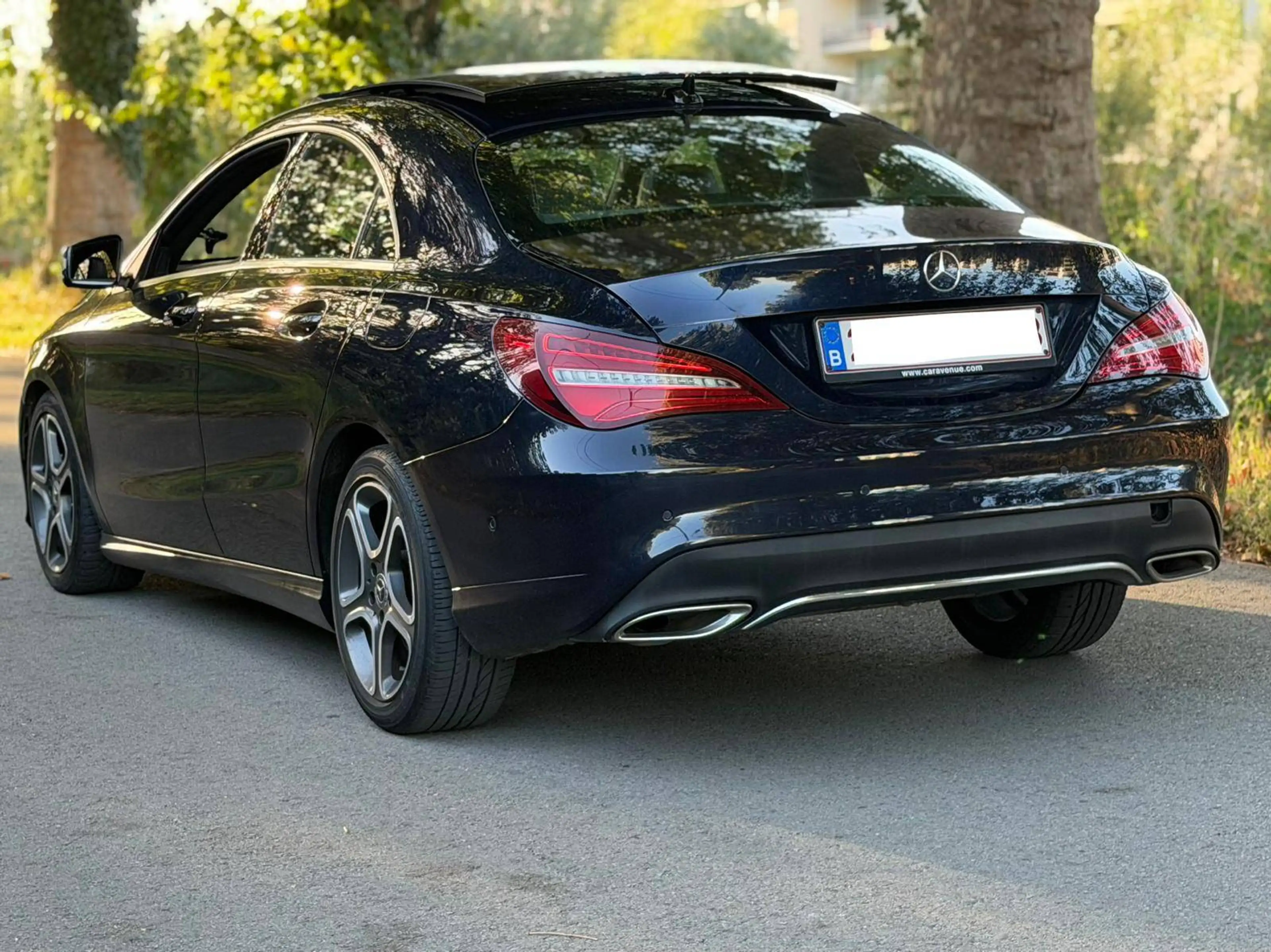 Mercedes-Benz CLA 180 180 d Business Solution AMG - Garantie 12 mois — photo 11