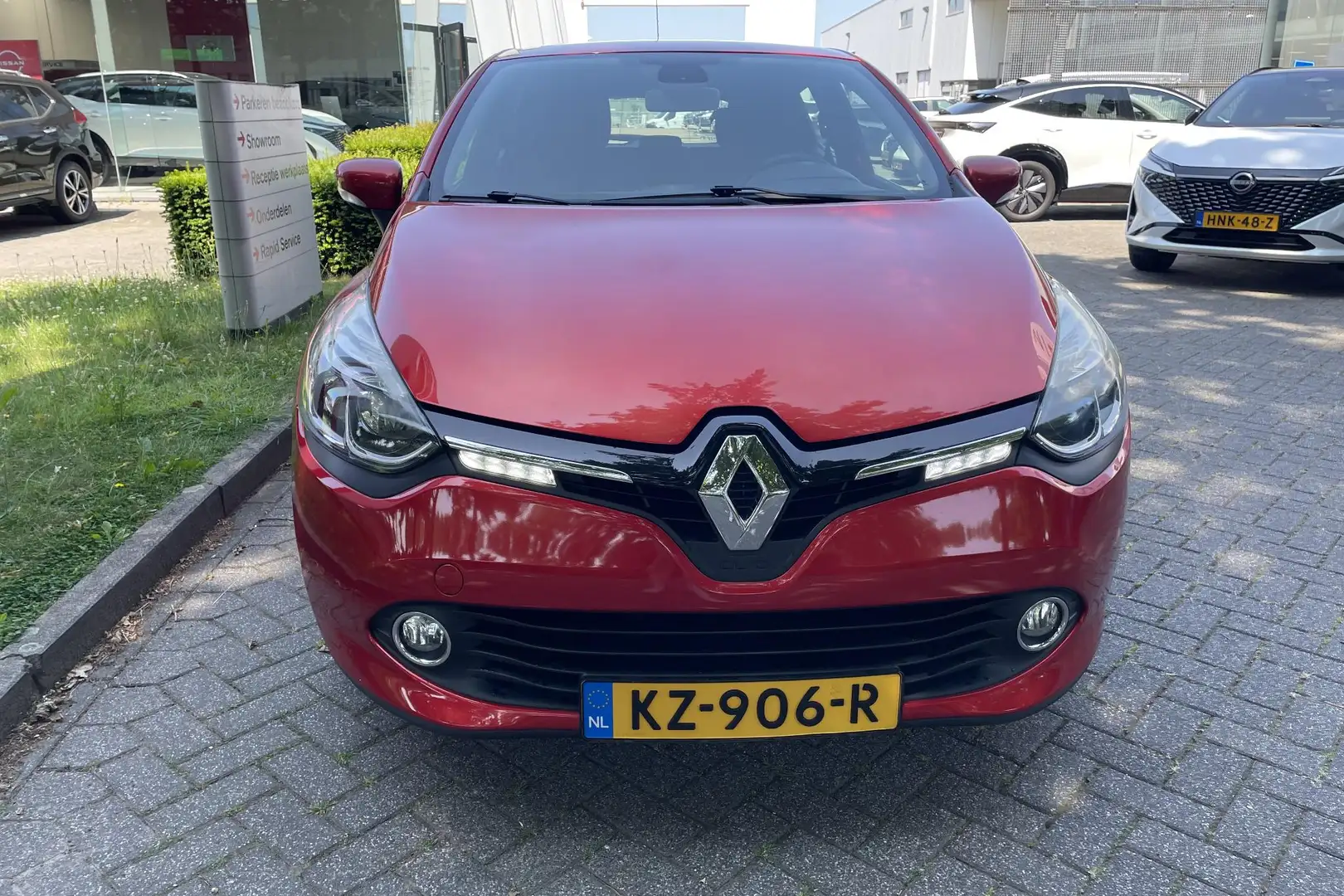 Renault Clio 0.9 TCe Dynamique Nav | Aut. Airco | Lm velgen | B Rouge - 2