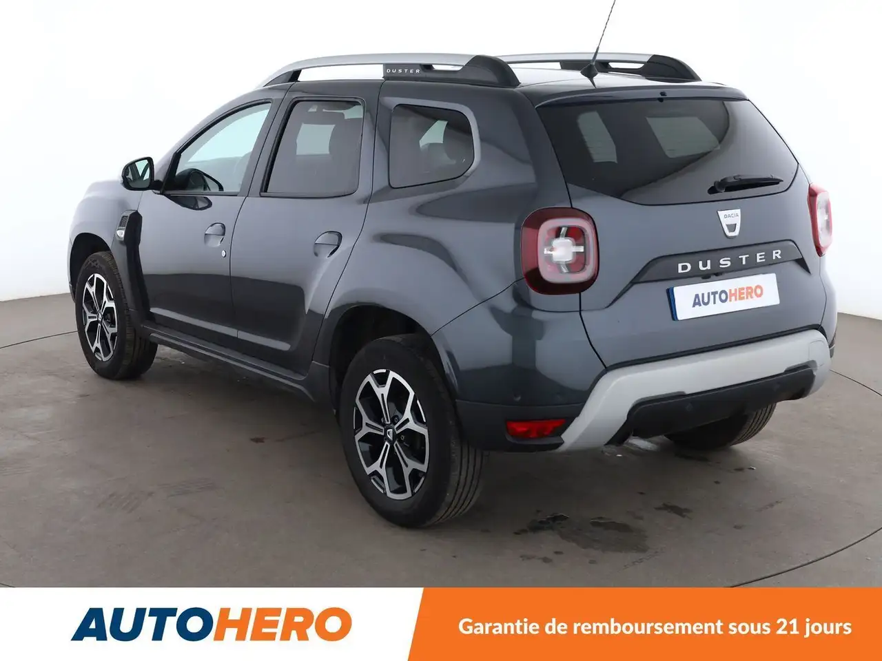 Dacia Duster — photo 4
