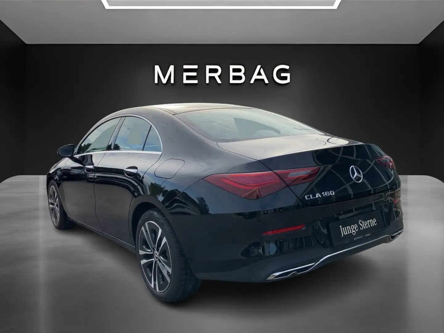 Mercedes-Benz CLA 180 Coupé Progressive Line,Facelift Schwarz - 2