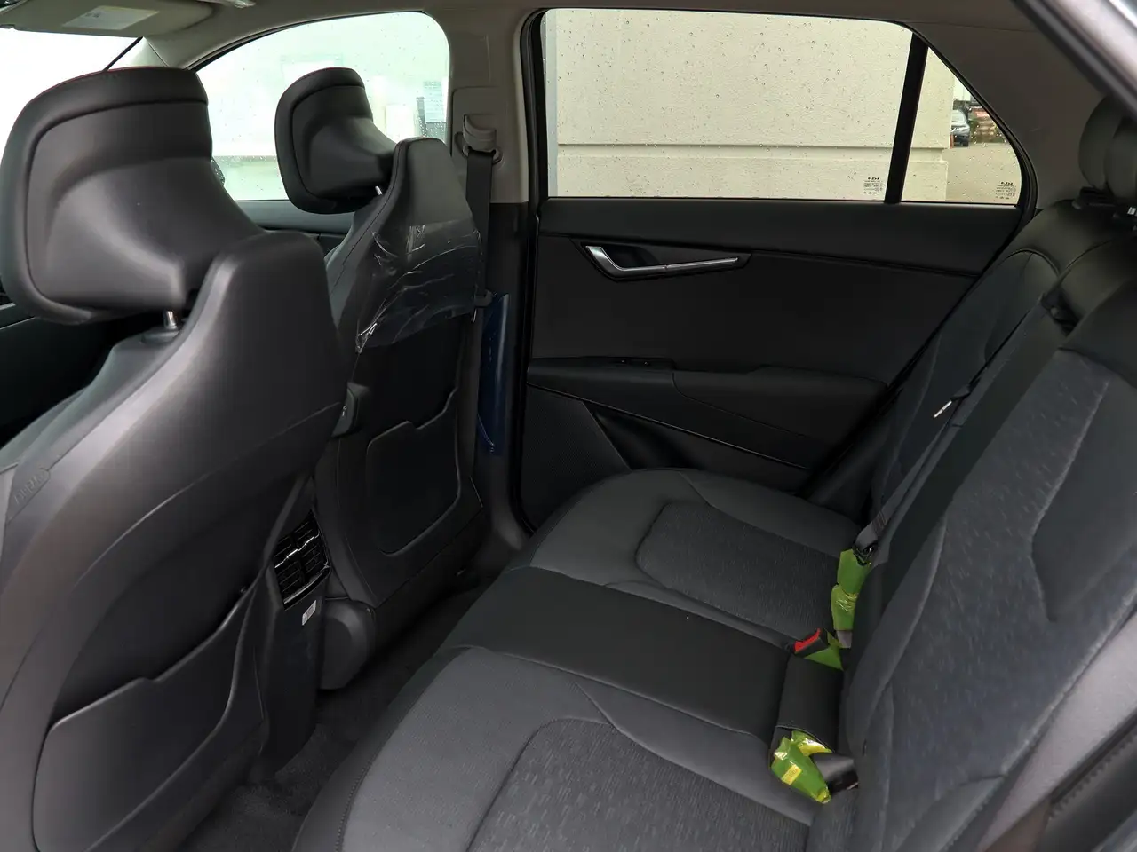 Kia Niro снимка Kia Niro