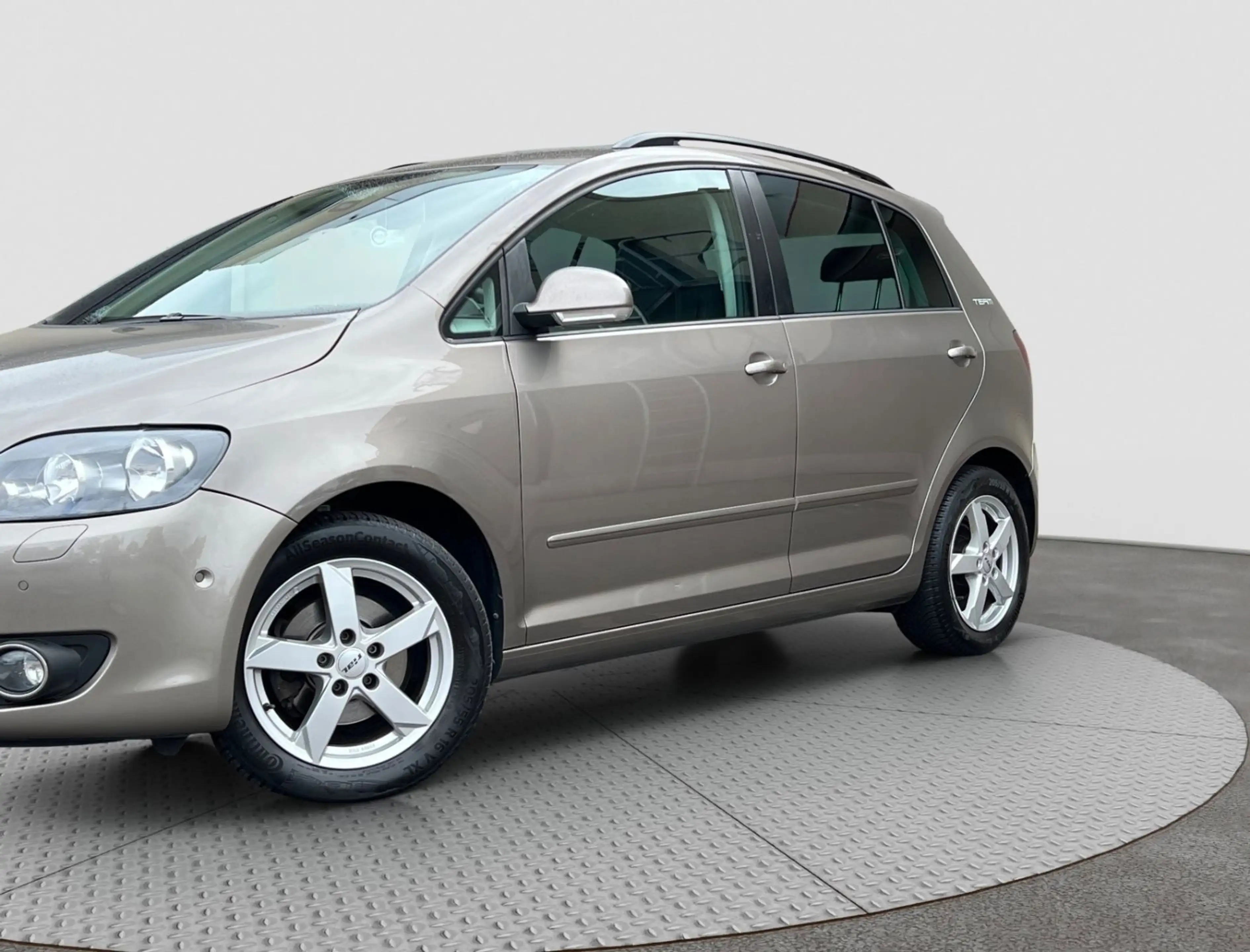 Volkswagen Golf Plus VI 1.2 TSI Team*SitzHzg*PDC*1.Hand*SH* — photo 9