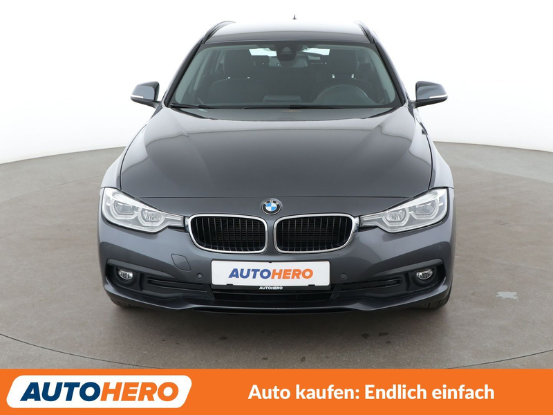 BMW 320 320d xDrive Aut.*NAVI*PDC*TEMPO*SHZ*ALU* — photo 9